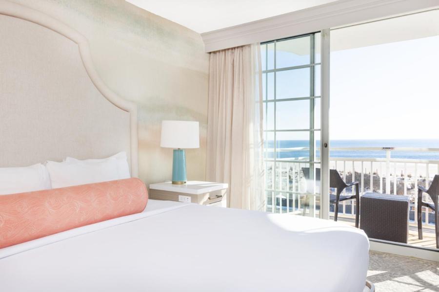 Ocean Club Hotel Кеп-Мей Екстер'єр фото